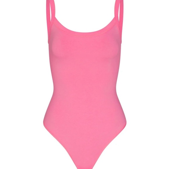 SKIMS Watermelon Terry
Lounge High-rise Stretch-modal Shorts and Bodysuit set - Picture 2 of 3